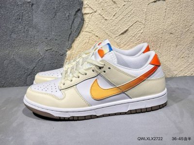 新品上市实拍 耐克Nike Dunk Low 板鞋 Sb系列 经典百搭休闲运动板鞋加厚鞋舌的填充 使舒适性大大提升 同时也更方便穿脱中底部分则加入了脚感柔软舒适