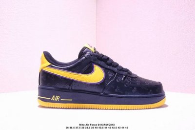 公司级 Nike Air Force 1 Low’07 空军一号低帮休闲板鞋 定制皮料 原楦原纸板 纯正空军版型 内置全掌气垫 货号： Size：36 36.5