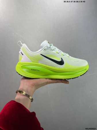 公司级Nike Air Zoom Vomero 18 全新科技提前原鞋开发 运动跑鞋 区别市面真标版本 必定是官方强力主推款式，真正的Zoom缓震科技嵌入如假包 - 点击图像关闭
