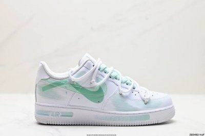 公司级nike Air Force 1 Low 07 原楦头原纸板 打造纯正低帮空军版型 专注外贸渠道 全掌内置蜂窝气垫 原盒配件 原厂中底钢印、拉帮完美 官方