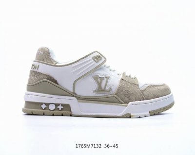 公司级全新lv路易威登louis Vuitton Trainer Sneaker Low休闲运动文化百搭板鞋 尺码:36-45，编码1765M7132