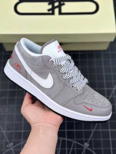 Air Jordan 1 Retro Low X Balenciaga 灰白小钩满天星 低帮运动休闲板鞋 官方同步新色 原装级产物 拒绝公底 立体鞋型 细节完美