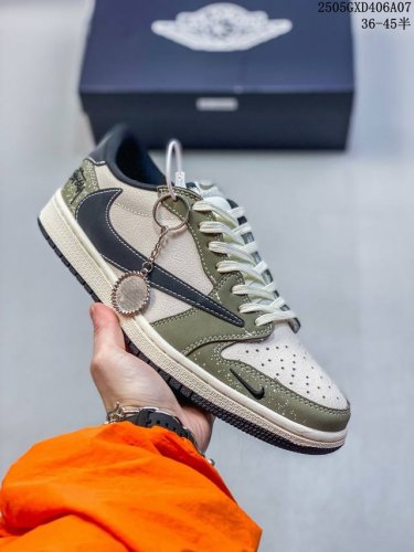 海外爆款限量发售！Travis Scott X Fragment Design X Jordan Air Jordan 1 Low Og Sp “斯图西联名 深