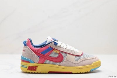 公司级union X Nike Field General 82 Sp 低帮复古联名篮球鞋 引领潮流的union La再次大胆挑战设计界限 倾力重塑 注入多元且