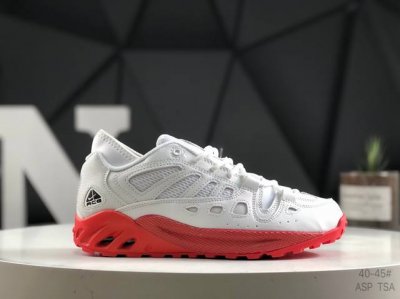 Nike耐克Acg Mountain Fly 2 外户登山列系越跑低帮休闲动运徒步鞋 新全户外鞋款Mountain Fly 新全来袭 该款鞋沿袭前代高帮型版的设