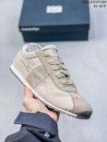 Asics 亚瑟士 采用纳帕牛皮革鞋面，轻质pu缓震大底组合锯齿防滑橡胶底片李宇春代言款，日产经典老牌-鬼塚虎 Onitsuka Tiger Corsair冒险