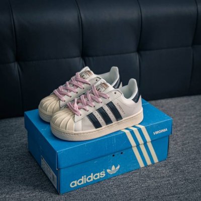 核心私 阿迪达斯Adidas三叶草 Originals Superstar 92 贝壳头系列低帮经典百搭休闲运动板鞋 货号：Ji4268 尺码：35 36 36