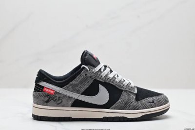公司级Nk Dunk Low Retro “Diy高端定制” 低帮休闲运动板鞋 原装头层材料 用料绝不含糊 独家版型蒸餾加工帶來的是更好的视觉和脚感体验 清洁度