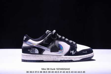 海外爆款限量发售！公司级 Nike Sb Dunk Low“北面联名 米黑炫彩勾” 周年高端定制 低帮休闲板鞋 定制鞋盒 大厂纯原品质出货 超高清洁度 皮料切割 - 点击图像关闭