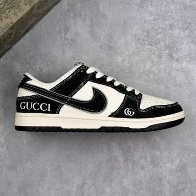 本地 核心私 nike Sb Dunk Low 古驰联名--- 牛仔布黑白 高端定制 低帮休闲板鞋 定制鞋盒 大厂纯原品质出货 超高清洁度 皮料切割干净无任何毛