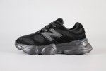 新百伦 New Balance NB9060童鞋26-37 海外版配色不仅显档次，鞋子也更轻盈时尚大气的外观设计，学生必入的百搭童鞋款