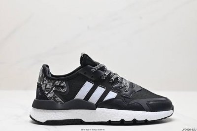 公司级阿迪达斯三叶草 Nite Jogger 经典运动跑鞋 夜行者 复古跑鞋原厂材料 原厂大底 私家独模 网布搭配麂皮拼接打造鞋面 极具复古风格鞋头及鞋跟点缀3