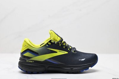 公司级Brooks Ghost 15 布鲁克斯减震耐磨训练女子防滑跑步运动鞋 款跑鞋以其卓越的缓震性能和舒适度备受青睐，采用了Biomogo Dna自适应缓震中