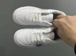 nk新款空一号卡通低帮鞋带款儿童休闲板鞋 Size：22-35码 经典空军一号款式 优质皮料拼接，质感满满 精致卡通印花，可爱又有趣 百搭又时髦Get