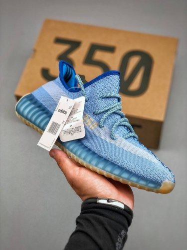 独家配色 Adidas Yeezy Boost 350 V2 天空蓝 采用海玻璃防臭鞋垫 让您的脚感更清新# 国内知名专攻椰子大厂 独家私模 打造最顶级完美鞋型