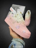 340 C支持放店 公司级Nike Air Force 1‘07 原楦头原纸板 打造纯正低帮空军版型 专注外贸渠道 全掌内置蜂窝气垫 原盒配件 原厂中底钢印、拉
