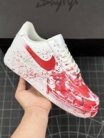 本地 核心私 公司级耐克 Nk Air Force 1'07 Low 二次元涂鸦风 案发现场 空军一号低帮休闲板鞋 #设计灵感来源于二次元涂鸦风，还原“案发现场