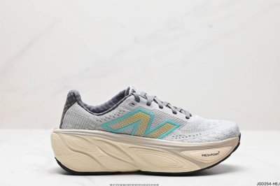 公司级new Balance 新百伦fuelcell 简约 织物 网布防滑耐磨透气轻便 低帮 马拉松跑步鞋 货号:Mmorln5 尺码:36 37 37.5 3