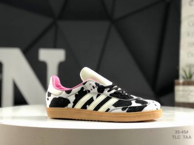 130 阿迪达斯 德训鞋 Adidas Originals Samba Og Shoes 经典运动鞋小白鞋 奶牛花纹 「T头鞋」男女板鞋 彰显休闲摩登风情的时尚