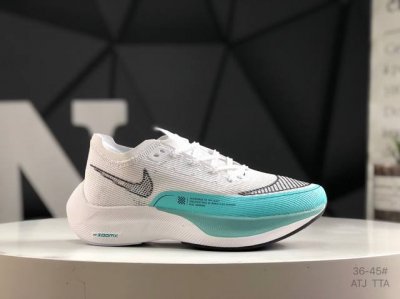 真标带半码 耐克 Nk Zoomx Vaporfly Next% 2马拉松最强跑步鞋 这款新一代最强跑鞋在鞋面和鞋底都进行了全方位升级。鞋面使用了全新 Vapo