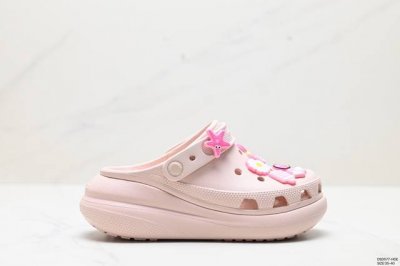 公司级卡骆驰crocs Classic Clog 卡骆驰全系列休闲沙滩洞洞拖鞋凉鞋 超轻croslite专利材料打造 鞋面更加耐用易清洗 该鞋款轻盈舒适 200