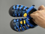 海外版 Keen 科恩溯溪两穿儿童凉鞋 Size：26-37码 海外代购版 这鞋型太好看啦丑萌丑萌感 魔术贴松紧带设计，方便调节 溯溪两穿橡胶耐磨大底，抓地力超