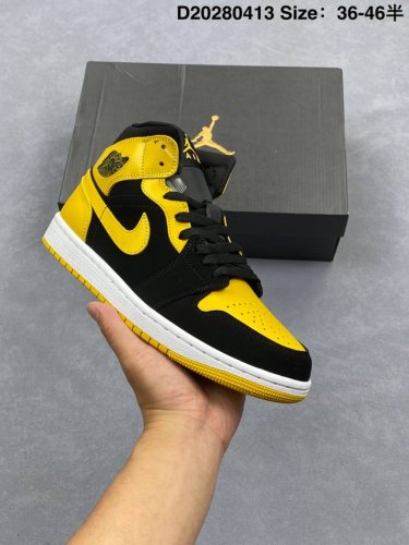 公司级Nike Air Jordan 1 Retro Mid Og Aj1代迈克尔 乔丹中帮耐克经典复古百搭休闲文化运动篮球鞋 货号:Hj6654-071 尺码