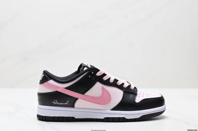 公司级Nk Dunk Low Retro “Diy高端定制” 低帮休闲运动板鞋 原装头层材料 用料绝不含糊 独家版型蒸餾加工帶來的是更好的视觉和脚感体验 清洁度