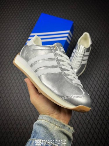 B 公司级Adidas Originals Country Og 舒适复古 防滑耐磨 阿迪达斯 低帮板鞋 货号:Jp9930 尺码:36 36.5 37 38