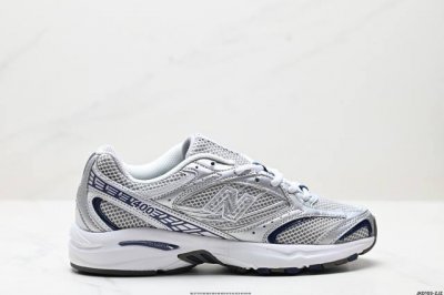公司级New Balance Wr400系列 复古单品宝藏老爹鞋款 复古元素叠加 质感超级棒 楦版型材料细节做工精细 作为Nb最经典的档案鞋型之一 单从造型上来