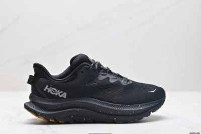 公司级小红书推荐Hoka M Kawana 2 全新配色 这个品牌来自于新西兰的毛利语，Hoka表示大地，One One表示飞越，连起来就是飞越地平线，One