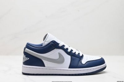 公司级Nike Air Jordan 1 Low AJ1乔1低帮休闲板鞋 同步官方配色 头层皮打造 正确满胶鞋垫 四线拉帮 原厂织唛标 鞋舌高弹海绵填充 官方货