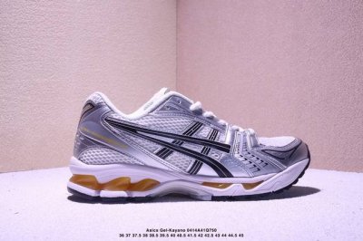 真标 亚瑟士 Asics Gel-Kayano 14 运动休闲透气专业缓震慢跑鞋。采用工程弹性双层再生网格密度鞋面材质，后跟3D可视Gel缓震乳胶物料，升级Ff