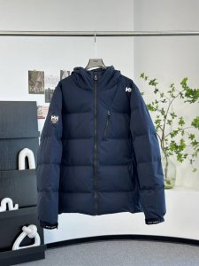 渠道优势 ！ 外贸保真版 海丽汉森 Helly Hansen 海丽汉森新款连帽羽绒服外套 配色 黑色 白色 藏青色 尺码 XS S M L XL XXL 海丽汉