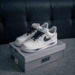 核心私 Air Force 1 原装级别 原楦头原纸板 打造纯正空军版型专注外贸渠道 全掌内置蜂窝气垫 原盒配件 原厂中底钢印、拉帮完美 货号：Zh0316 0