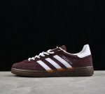 Ad Handball Spezial If8914 阿迪达斯经典款反毛皮复古休闲板鞋 #全鞋采用反毛皮制作 牛筋耐磨大底 承载青春情怀的板鞋 经典三条杠装饰鞋