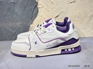 新品上市实拍 耐克Nike Dunk Low 板鞋 Sb系列 经典百搭休闲运动板鞋加厚鞋舌的填充 使舒适性大大提升 同时也更方便穿脱中底部分则加入了脚感柔软舒适