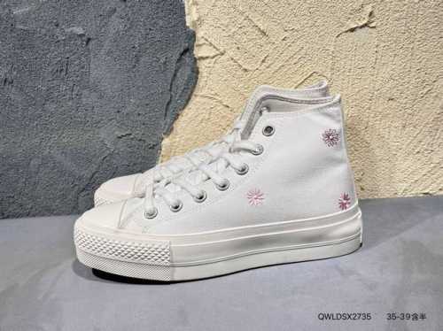 160 surgetrainer React2.0 converse匡威日系 复刻大厚底 轻量化升級摆脱重量负担的大厚底完全是夸张复古厚底像是注入跑鞋灵魂，鞋侧