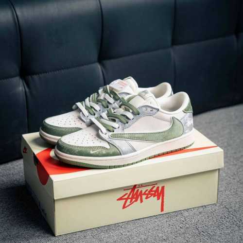 360 核心私 Air Jordan 1 乔丹篮球鞋男女运动鞋潮流板鞋 货号：Dm9288 012 尺码：36 36.5 37.5 38 38.5 39 40