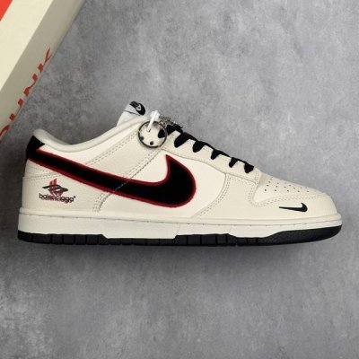 本地 核心私 Nk Sb Dunk Low 巴黎世家联名 米白黑勾 周年高端定制 低帮休闲板鞋 #定制鞋盒 大厂纯原品质出货 超高清洁度 皮料切割干净无任何毛边