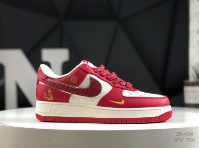 公司级带半码 耐克 Nike Air Force 1 '07 Low 空军 号一 帮低 运鞋动 休鞋闲 边折针车 工难艺大度 原头楦原板纸 原鞋装盒 制定五配金