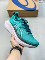 asics 亚瑟士 透气网眼鞋面配合部分合成革材质 采用全新Ahar+橡胶材质,更加耐磨日本专业跑鞋品牌 Asics 亚瑟士 Novavlast 5 户外越野休