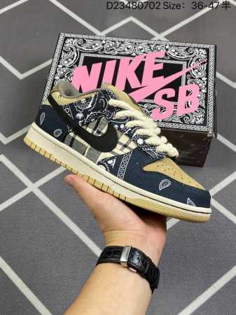 耐克nike Dunk Low 板鞋 Sb系列经典百搭休闲运动板鞋加厚鞋舌的填充，使舒适性大大提升，同时也更方便穿脱中底部分则加入了脚感柔软舒适zoomair气 - 点击图像关闭