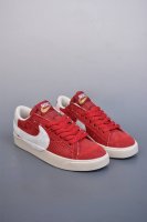 Nk Blazer Low 77 Jumbo 复古经典开拓者 蛇年限定 官方货号：Dq1470 1371124 颇具辨识度的Nike Blazer Mid配色，
