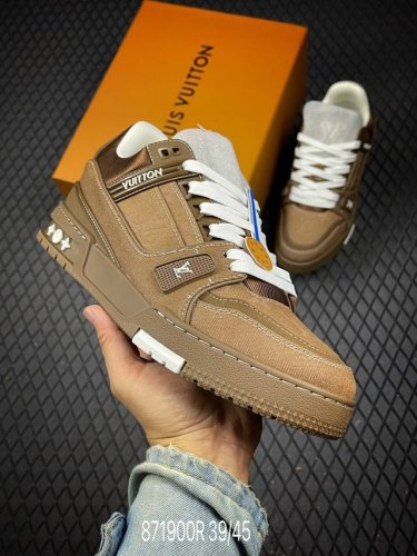 R Tyler X Louis Vuitton 路易威登 Lv Trainer 联名款 低帮休闲板鞋 海淘代购同渠道品质 高端零售 外贸充正专供 原版购入开发