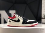 公司级带半码 耐克 Air Jordan 1 Low 此款主张打破传统的工业化流水线设计限制，以Made By Ideas的超级创意为理念，集结众多潮流设计师，