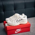 核心私 Nike P-6000 系列低帮复古老爹风休闲运动舒适慢跑鞋 购入原鞋原装纸板楦头开发 独家私模四层组合大底 市场唯一正确版本 良心定价 新配色陆续出货
