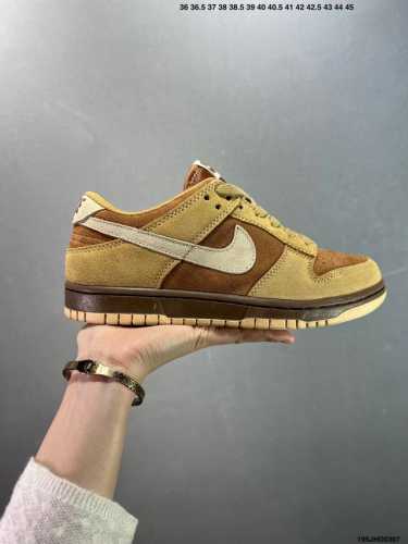 170 耐克Nike Dunk Low 扣篮系列 复古低帮休闲运动滑板板鞋 采用脚感柔软舒适Zoomair气垫 有效吸收滑板等极限运动在落地时带来的冲击力 为街