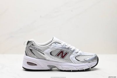 公司级新百伦 Nb530 New Balance 530 复跑古鞋nb530这鞋双确实是nb家经复典古款式之一，以全科新技诠释，成打功造530鞋款。鞋面保在持5