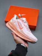 Nike Vomero 18X 轻盈跑鞋公司级顶级版本 Nike Vomero 18 舒适百搭防滑耐磨 低帮 休闲跑步鞋男女同款货号：Hm6804 601 尺码